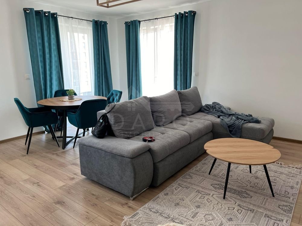 Inchiriez apartament Maurer
