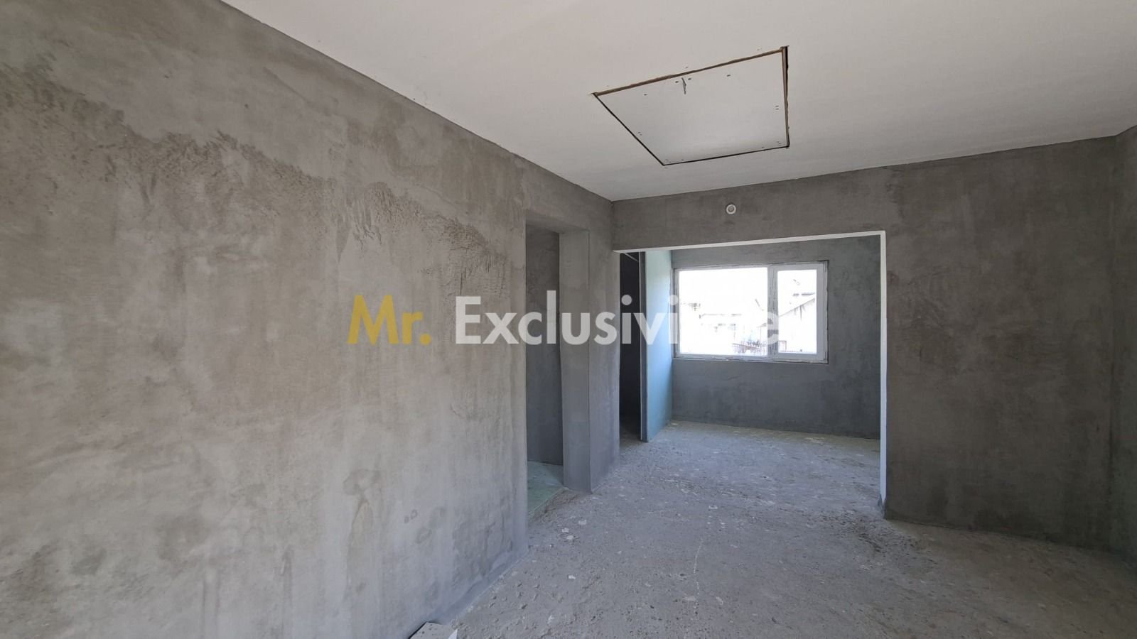Vanzare Casa P+1E Bananai-Prundu teren 1363 mp