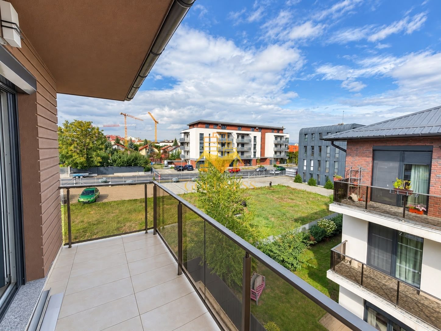 3106d84c791847b8b5c11c4a2763d7e2 2 Camere decomandate, Borhanci, Regina Maria, Parcare, Petfriendly,Lux