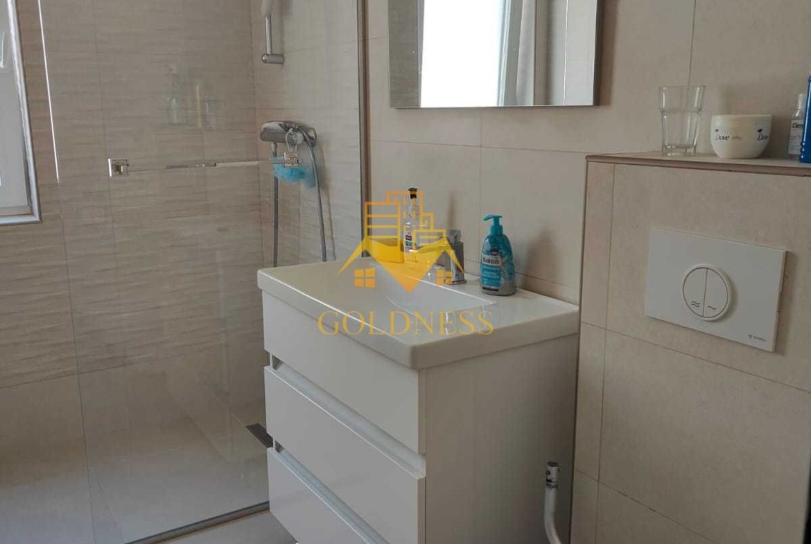 2 camere, Buna ziua, Bloc nou, Parcare, Grand Hotel Italia, Lidl, Nou