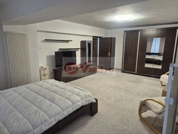 De inchiriat apartament cu 1 camera, Faleza, et. 1, 500 euro