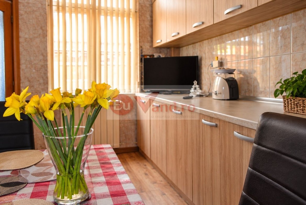 Vila D+P+1+M, zona Spitalul Militar, Galati – 420 mp construiti – 349.000 E