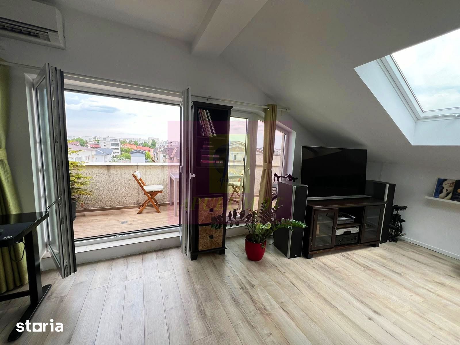 Apartament 3 camere | Două terase | Două locuri de parcare |
