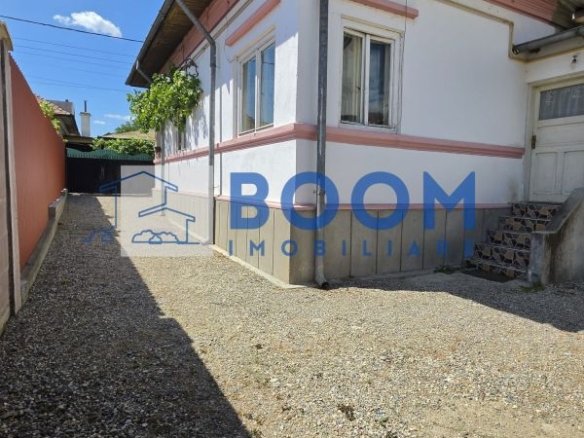Casă 4 camere | Zona Centrala | Investitie