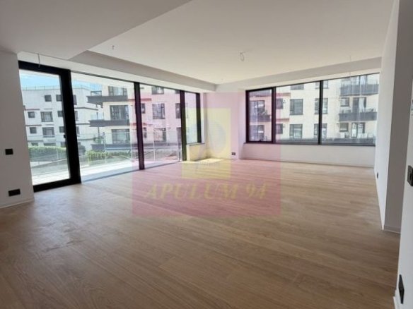 Apartament 4 camere ONE LAKE CLUB