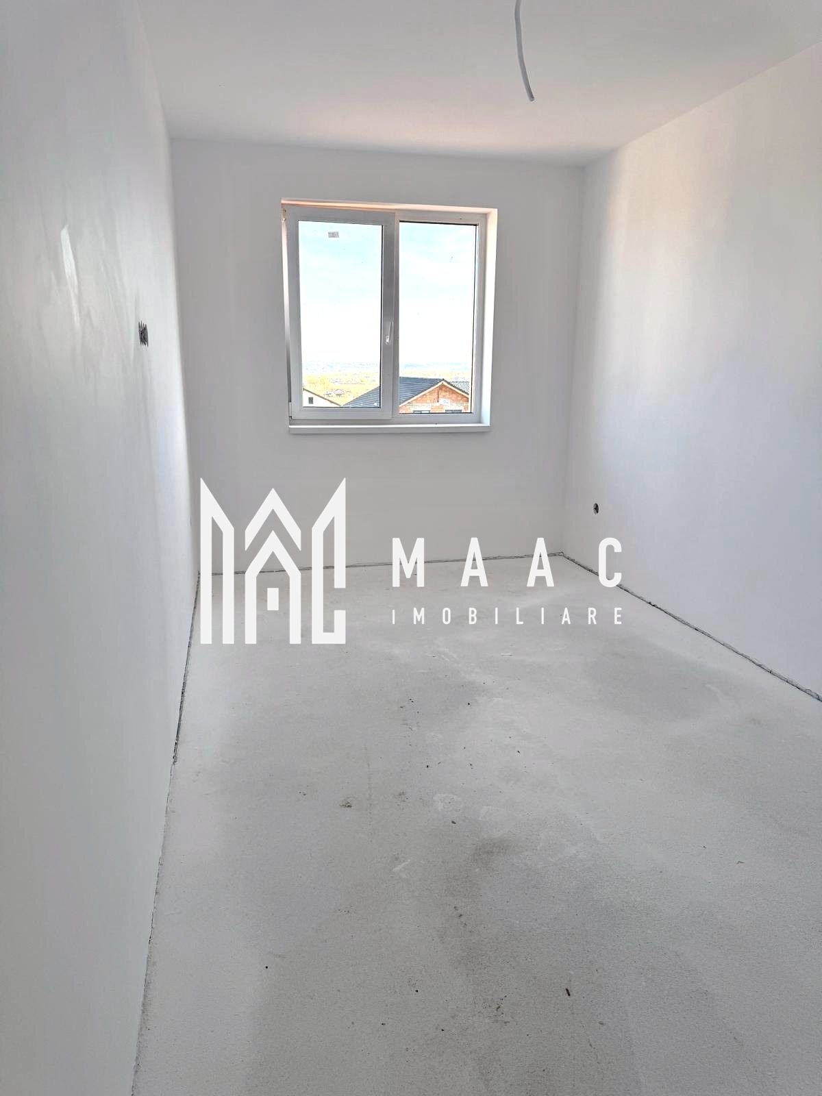 33ed3e1da7254a1aaa62788d6c1e9a27 Casă duplex 4 camere de vânzare | Cisnădie, Exterior Sud