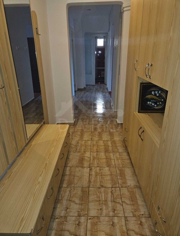 Imobiliare inchiriere apartament 3 camere