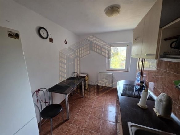 Apartament cu 3 camere de vanzare, zona Girocului, Timisoara