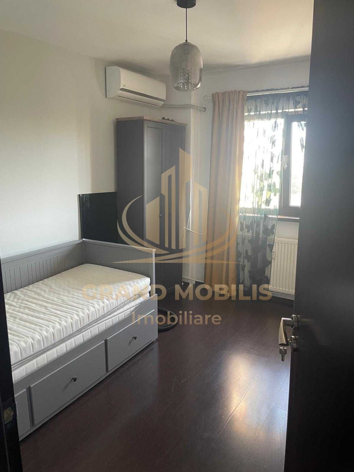 Apartament 4 camere – Brancoveanu + Parcare