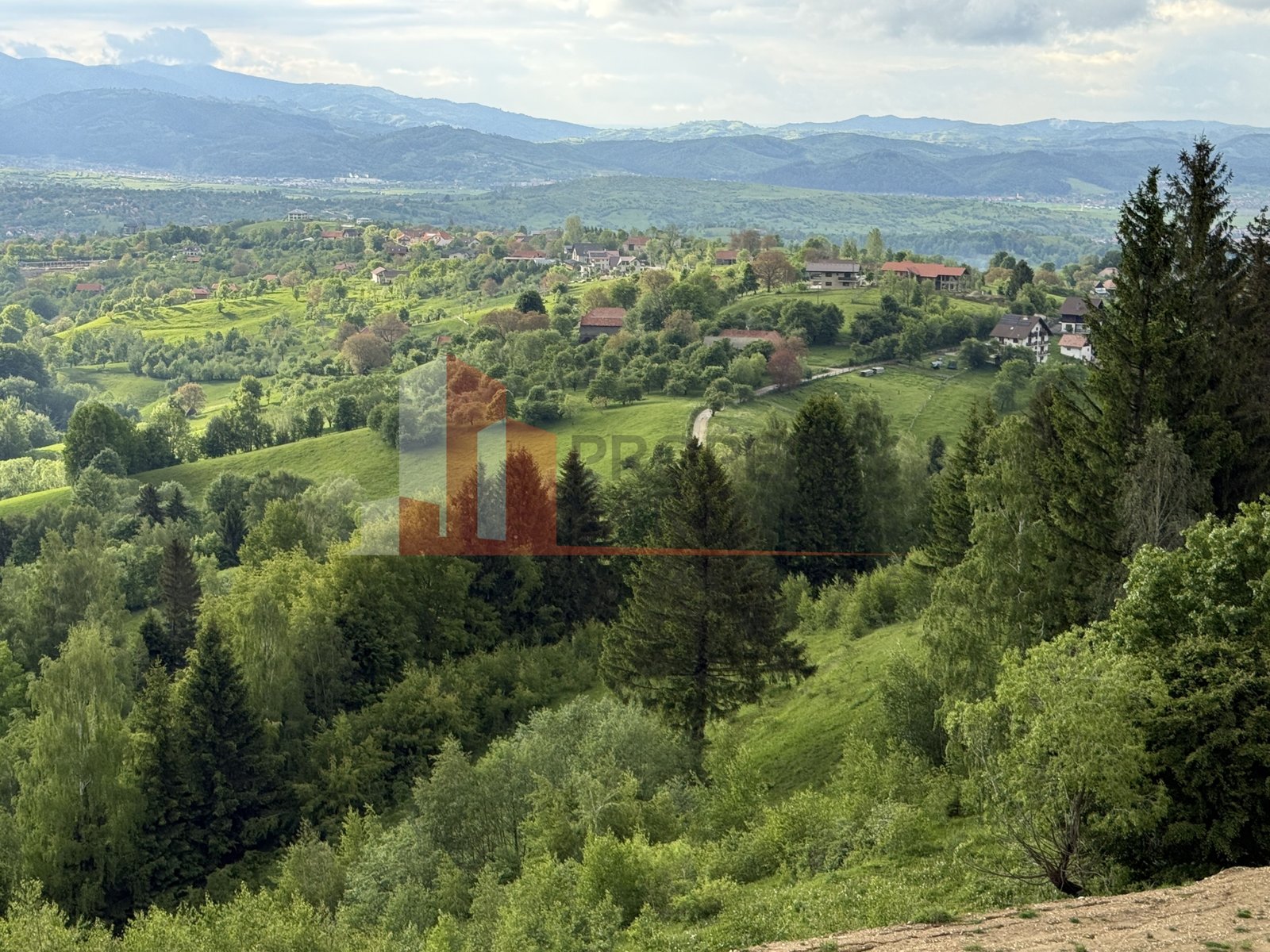 35db3aa5777948b1a831000ffbfecc05 Teren cu priveliște spectaculoasă în Bran – Sohodol