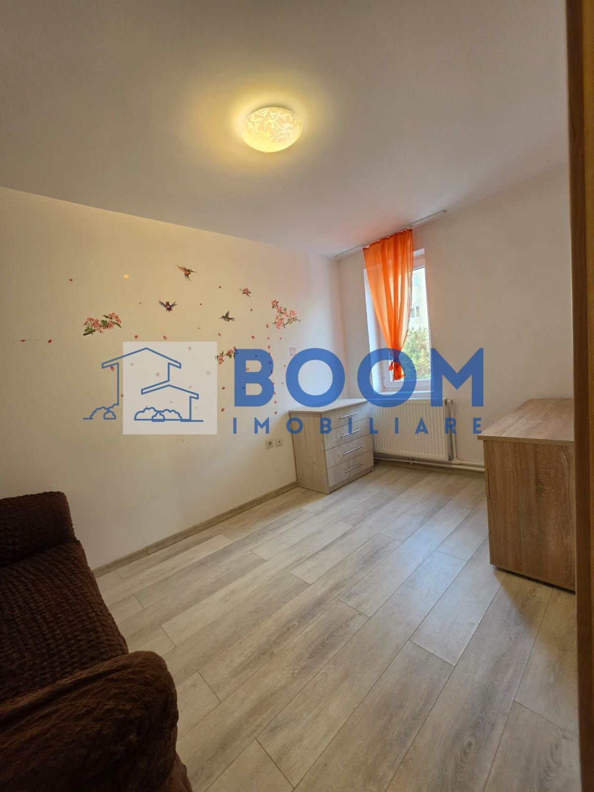 35e2b176c7bd40558bab69625cfcbf94 Apartament 2 camere | Etaj 2 | Bloc reabilitat termic |