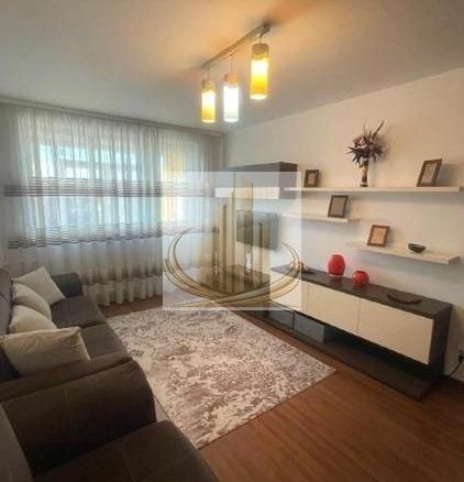 Direct proprietar | 3 camere decomandat | Parcare | Piața Sudului