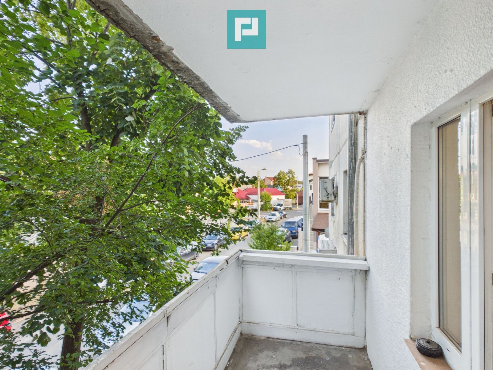 37a333848d1a4110b2acf1ec549c951b Apartament 3 camere ,68 mp, Str.Moldovei-Rogerius