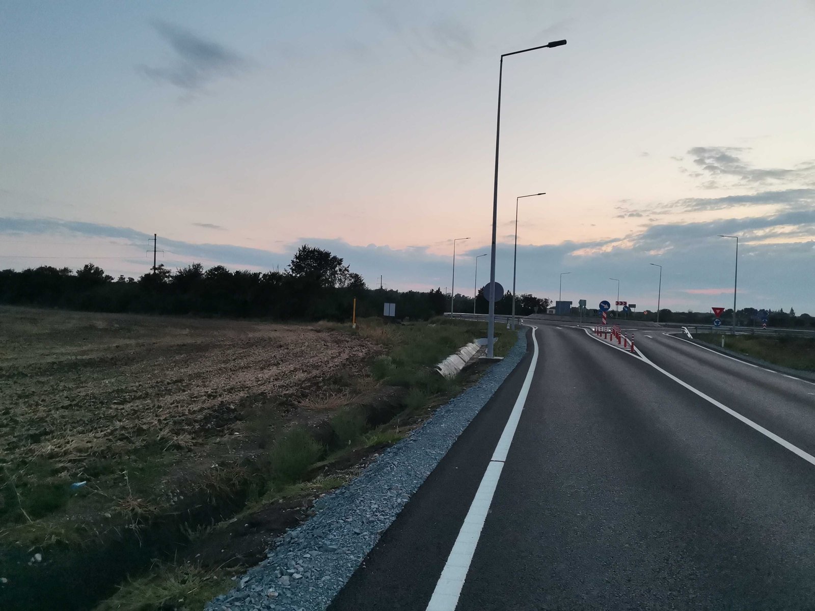Teren Mixt 6.080 mp | Brănești – Centură / Autostrada A2