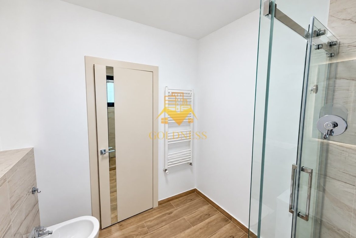 2 Camere decomandate, Borhanci, Regina Maria, Parcare, Petfriendly,Lux