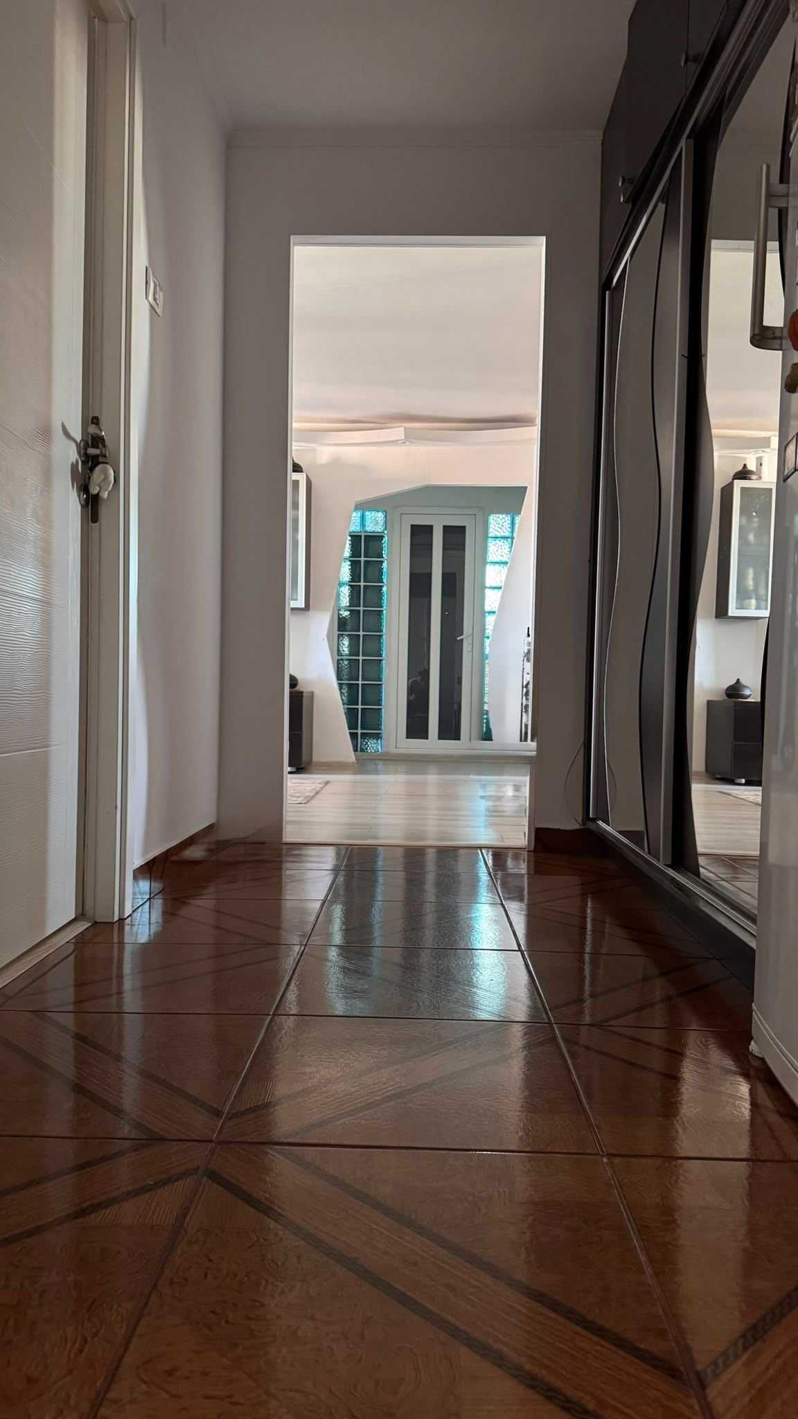 Vand ap. deosebit 3 camere 13 Septembrie – Prosper