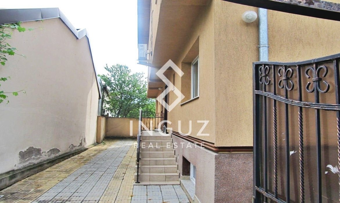 Vilă duplex de închiriat / vânzare | Colentina – Zona Sportului