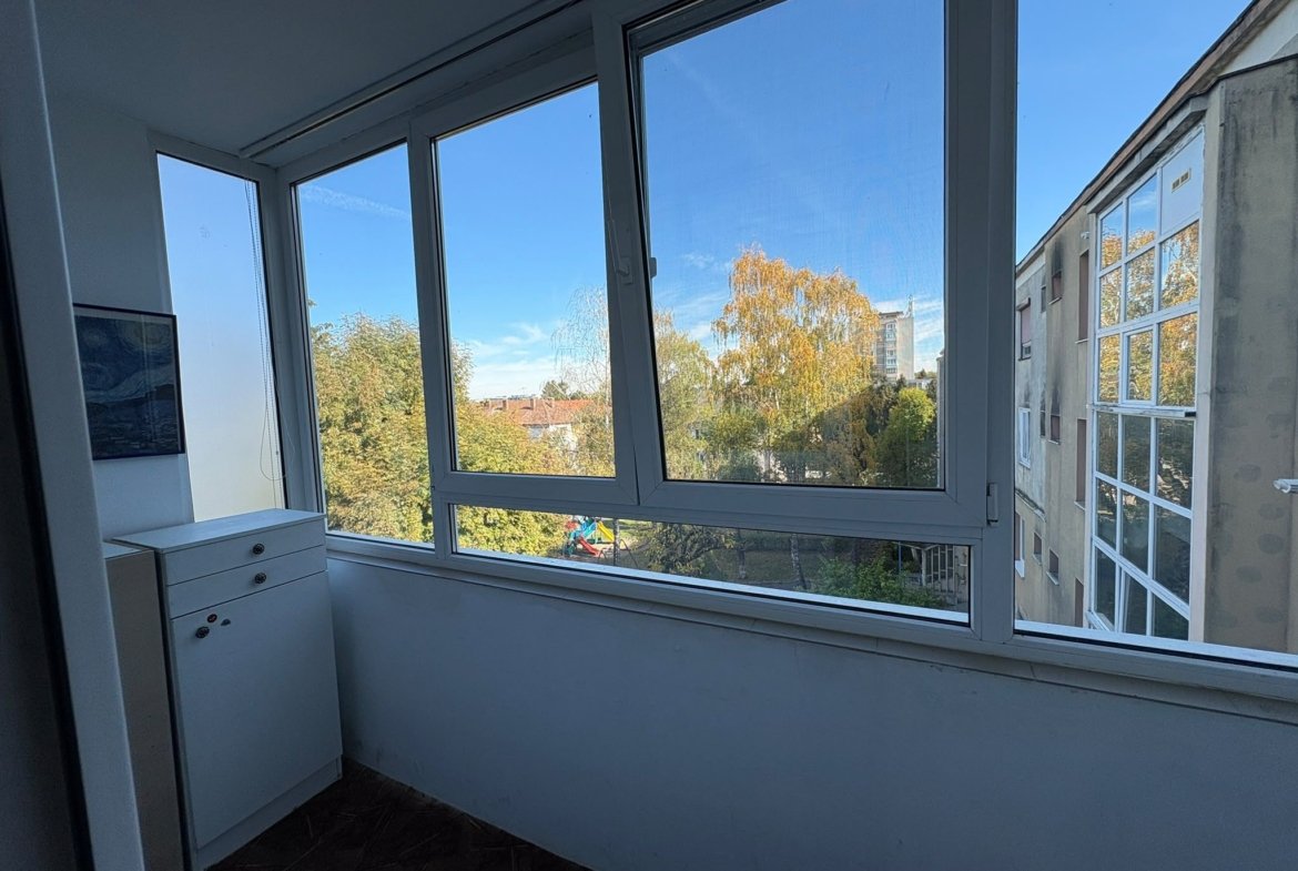 Apartament de vanzare cu doua camere Octavian Goga
