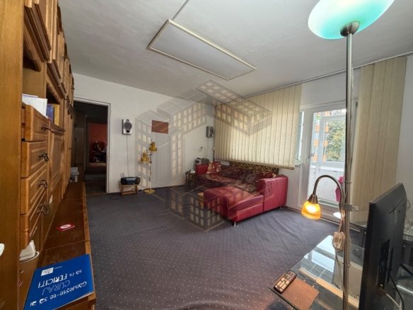 Apartament 3 camere de vanzare, etajul 2, zona Girocului, Timisoara