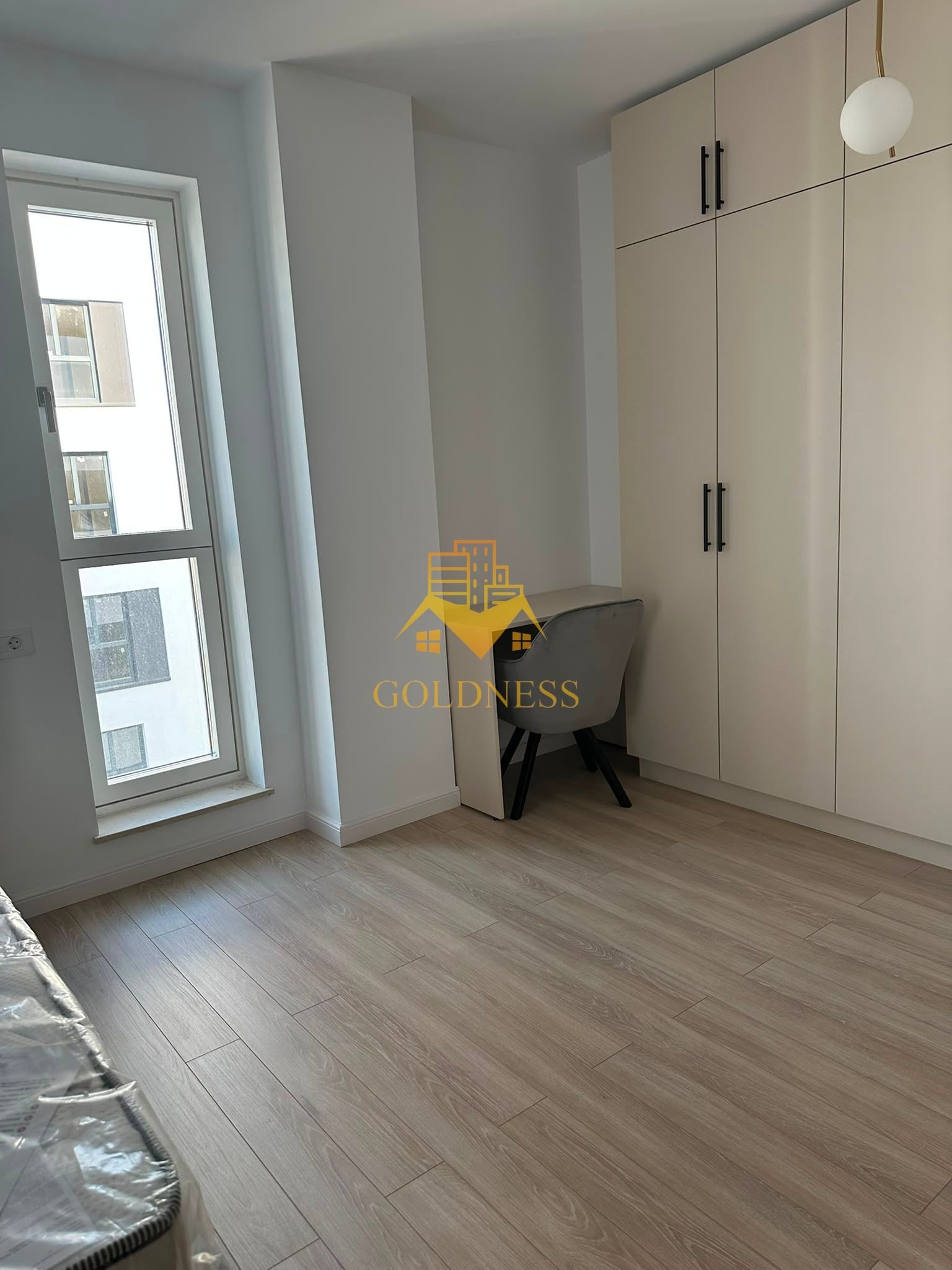 3b76702708b045b19e80b4f9b7662df4 2 camere, modern, 2 bai, bloc nou, Parcare, Vivo Complex Columna
