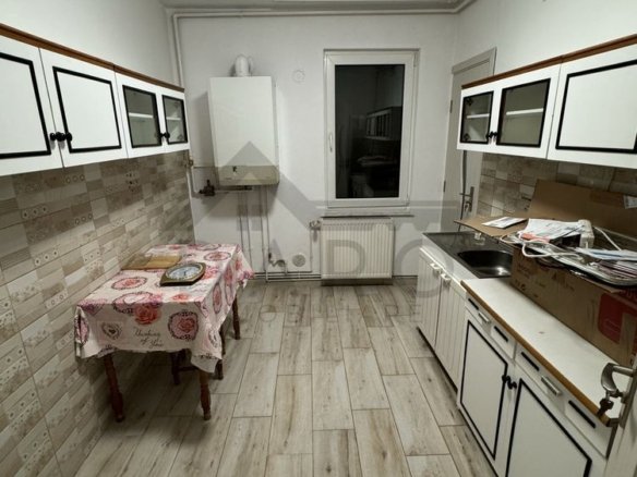 De inchiriat apartament cu 2 camere in cartierul Unirii, zona Darina