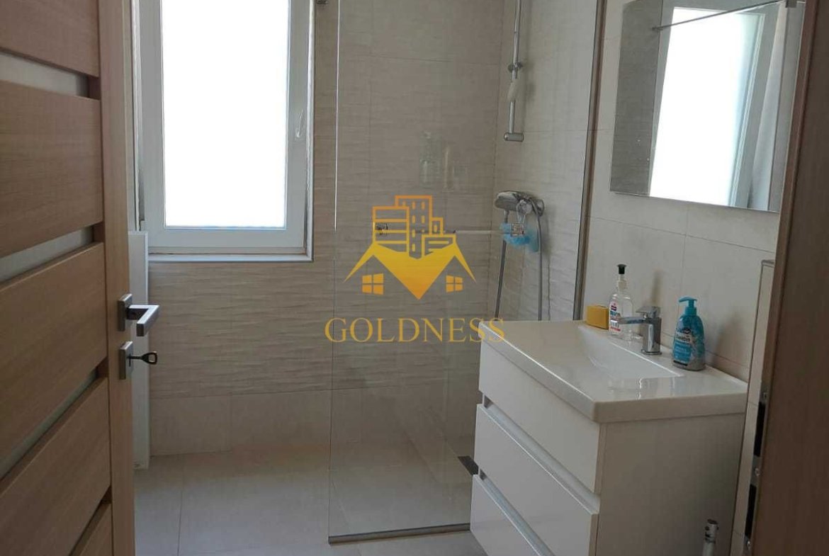2 camere, Buna ziua, Bloc nou, Parcare, Grand Hotel Italia, Lidl, Nou