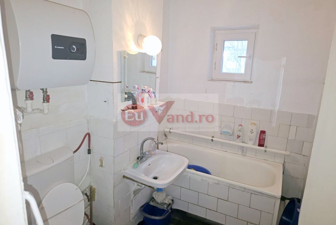 Apartament 2 camere decomandat, Micro 20, langa Piata, 54 mp, Exclusivitate