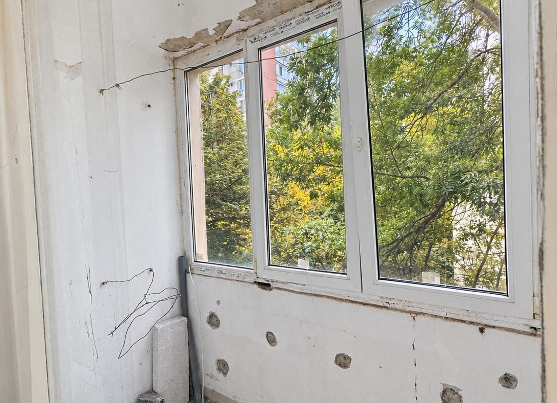 3 camere lângă metrou Romancierilor / Etaj 2/4 /Bloc reabilitat