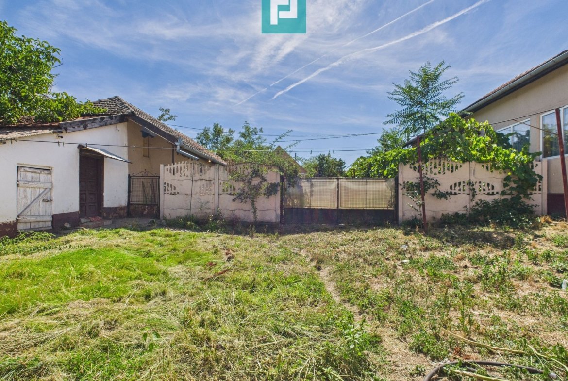 Teren 4919 mp– Comuna Călacea