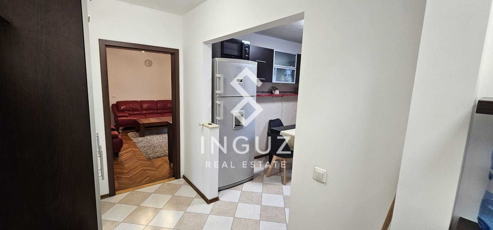 3da8875f749c45cdbf8439c8f69dd73c 3-Room Apartment for Rent – Titan / School 196 | Sector 3