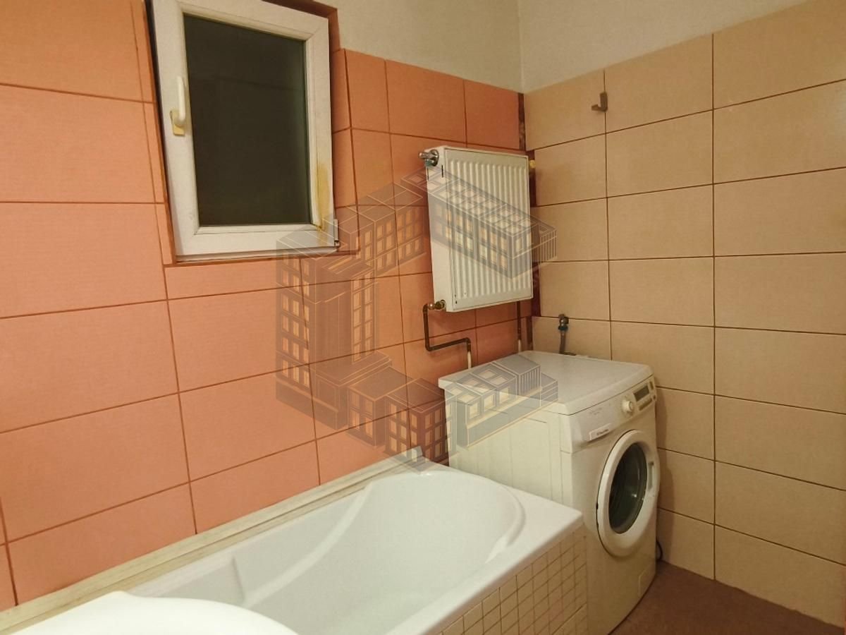 3db0c6e8b9d54a57af3cf72222e0d80e Apartament cu 2 camere, renovat, etaj intermediar, zona Complex