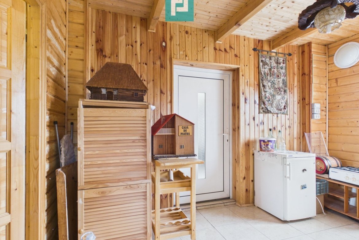 Casă 5 camere, teren 1453mp, comuna Șagu