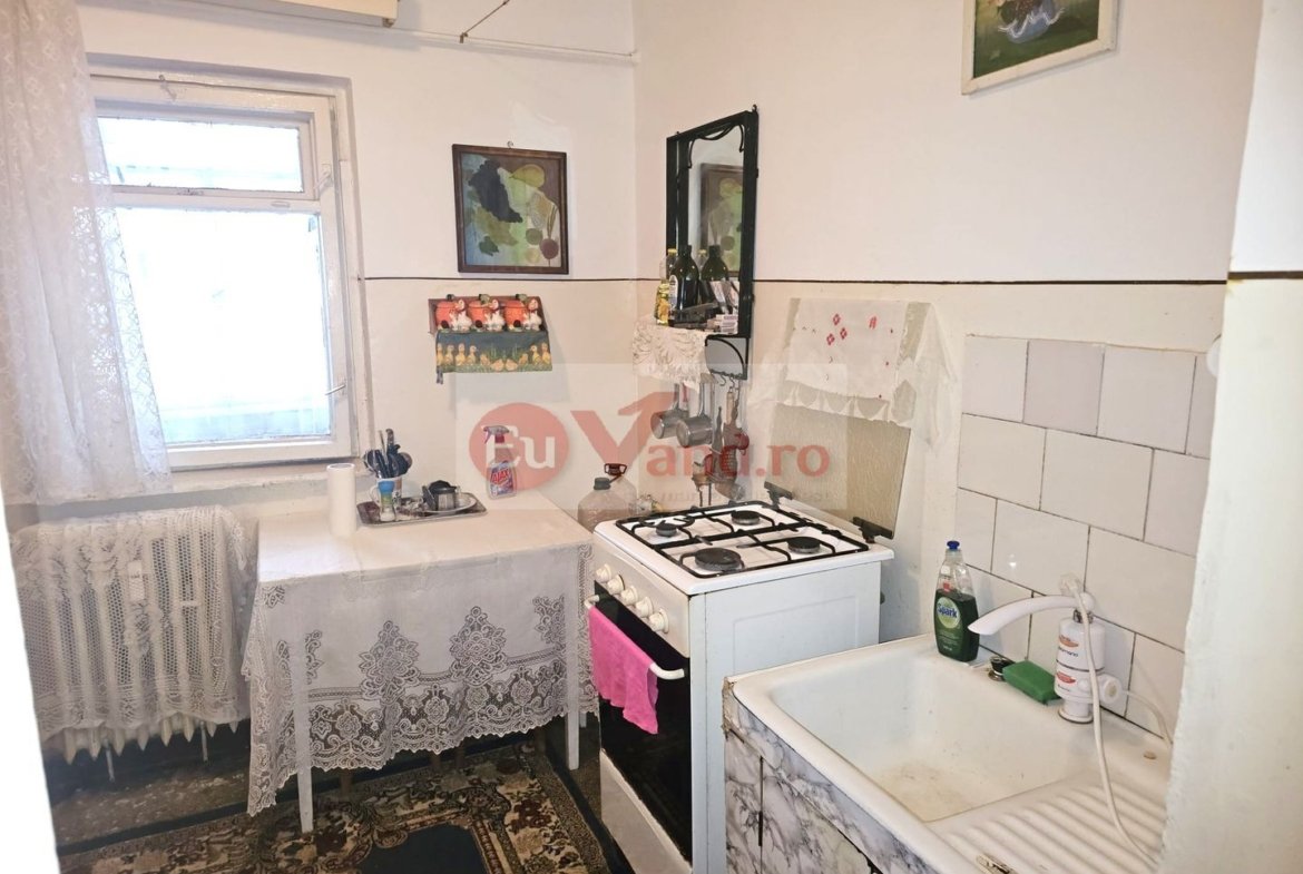 Apartament 2 camere decomandat, Micro 20, langa Piata, 54 mp, Exclusivitate