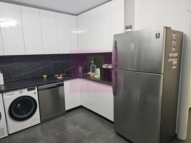 VANZARE APARTAMENT 3 CAMERE BD. DECEBAL
