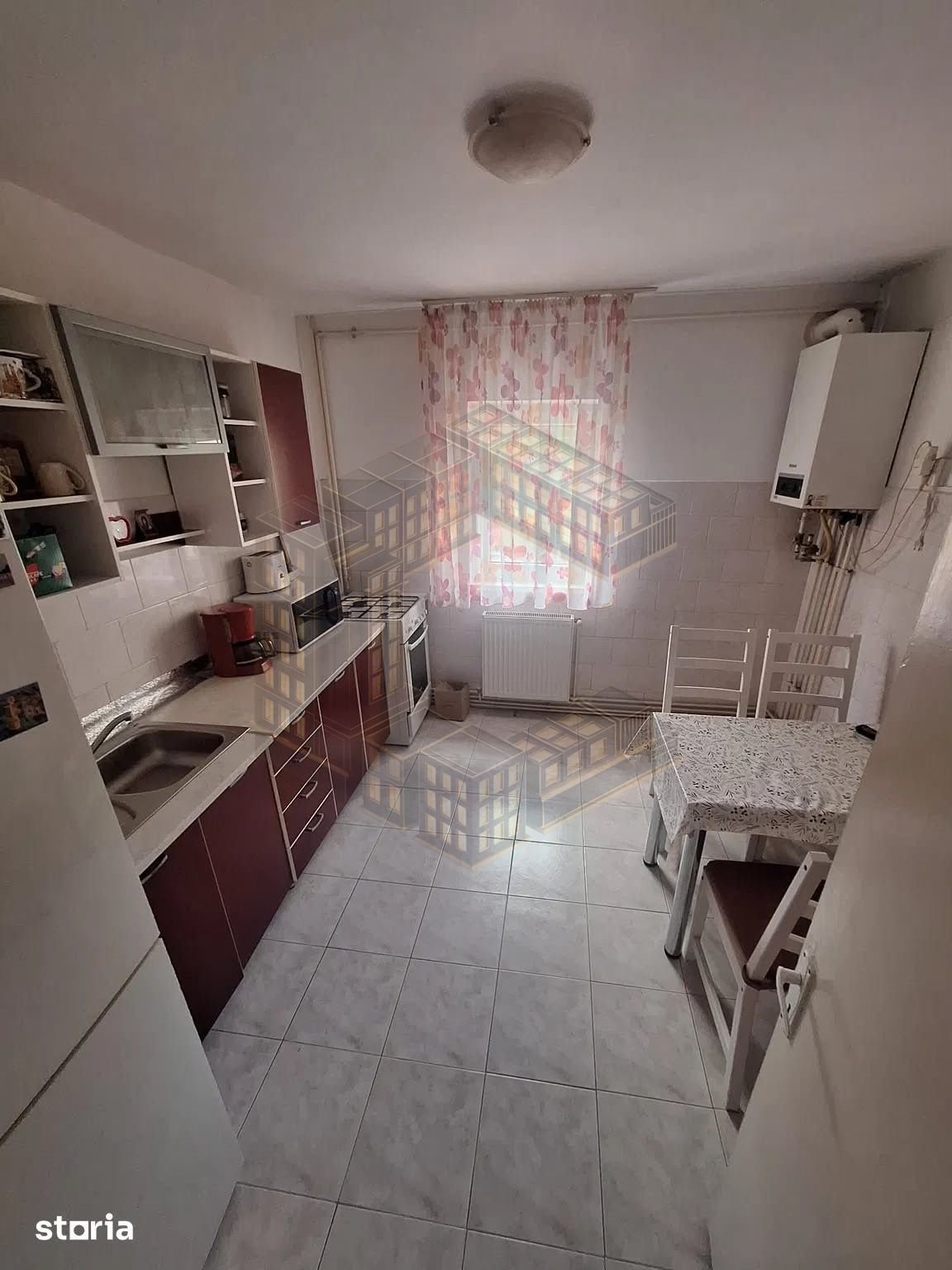 4301a6b719a543b8979f2eafdfe1aff0 Apartament cu 3 camere,decomandat,etaj intermediar,de vânzare,Giroculu