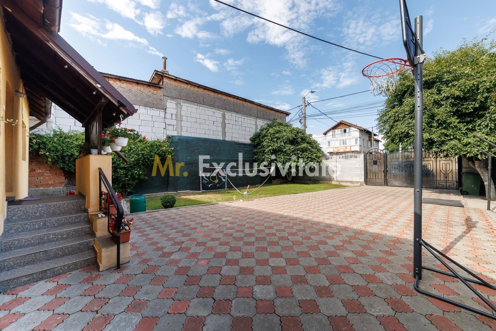 Spațiu pentru birouri | Teren 634 mp | Calea Câmpulung, Pitești