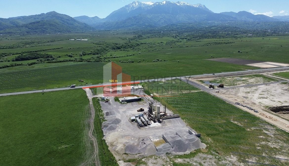 Teren pentru dezvoltare industrială/comercială 23.200 mp Râșnov DN73