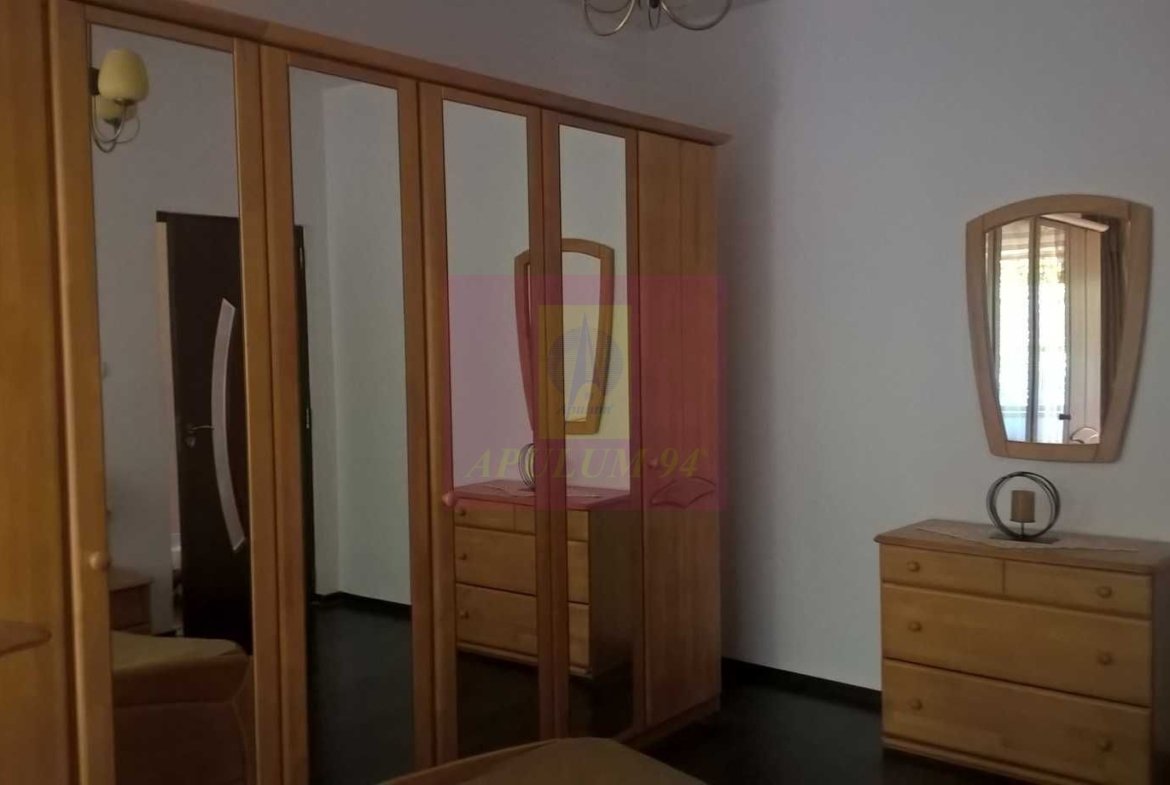 Penthouse cu 3 camere și terasă de 40 mp | Zona 1 Mai – Ion Mihalache
