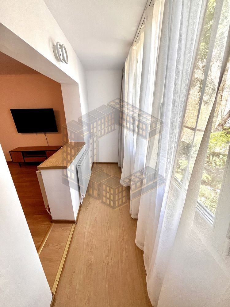 Apartament cu 2 camere, decomandat, etajul 1, de vanzare, Medicina