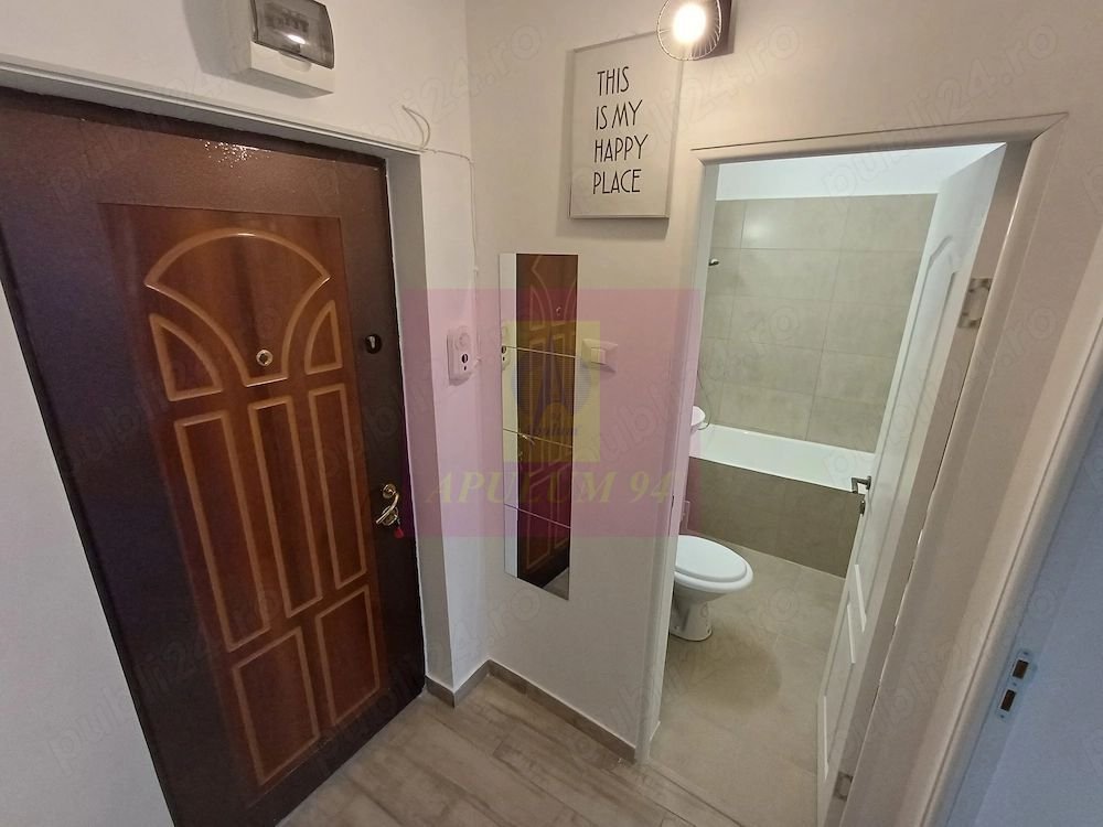 Garsoniera, renovata si mobilata Grand Arena metrou Aparatorii Patriei