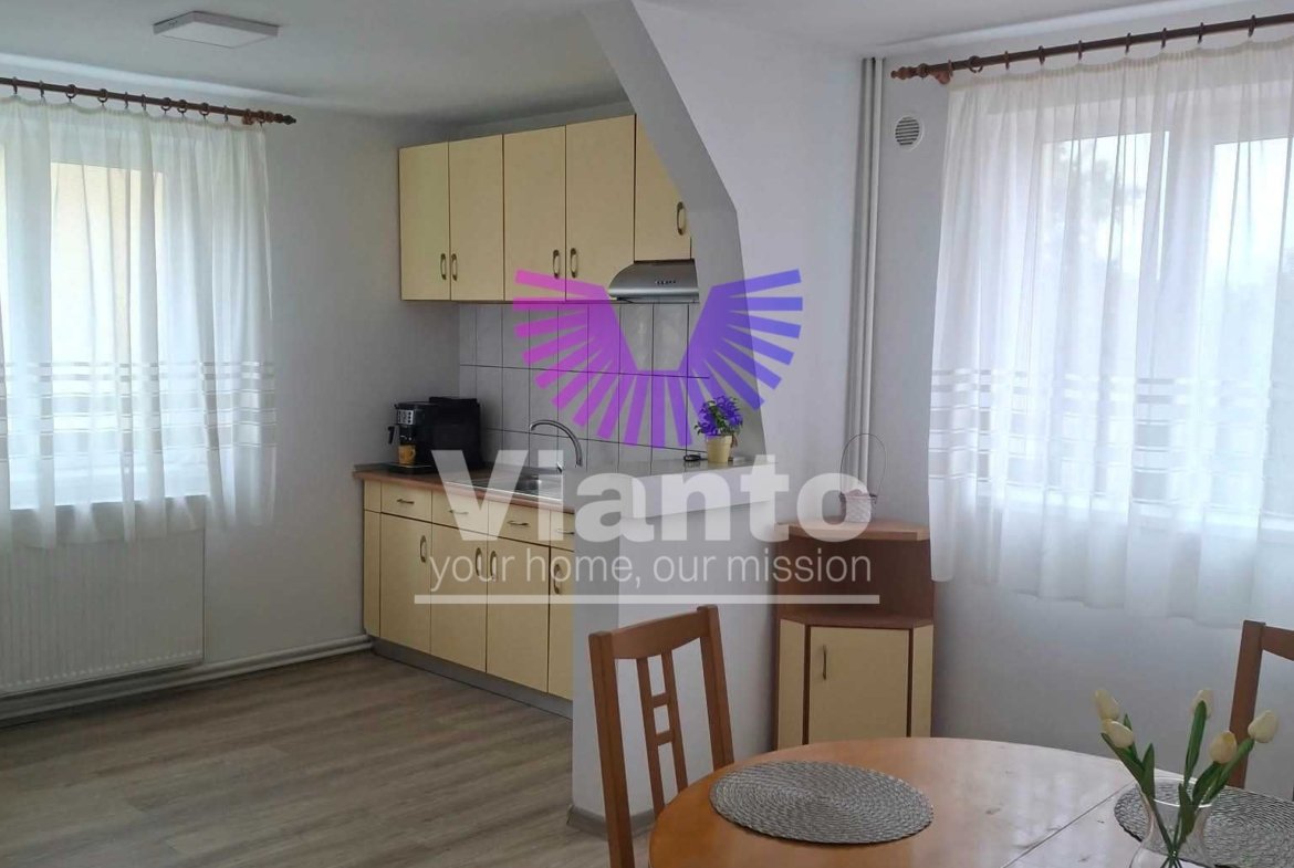 Casa 7 Camere, 3 Bai, cu Teren -500mp – Lazaret