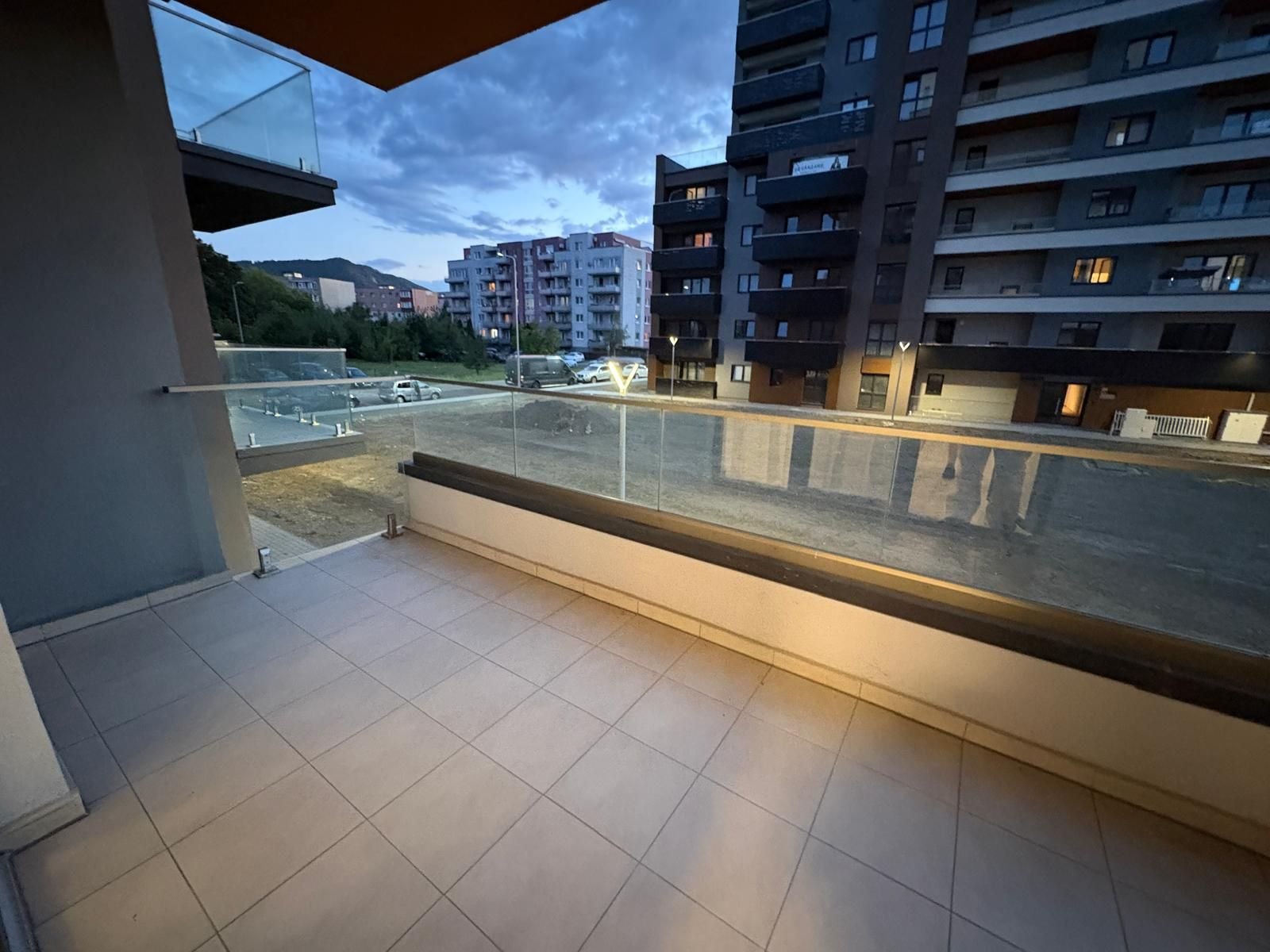 46055856f55b450fbfa22279433f361d Apartament de inchiriat Avantgarden faza 5