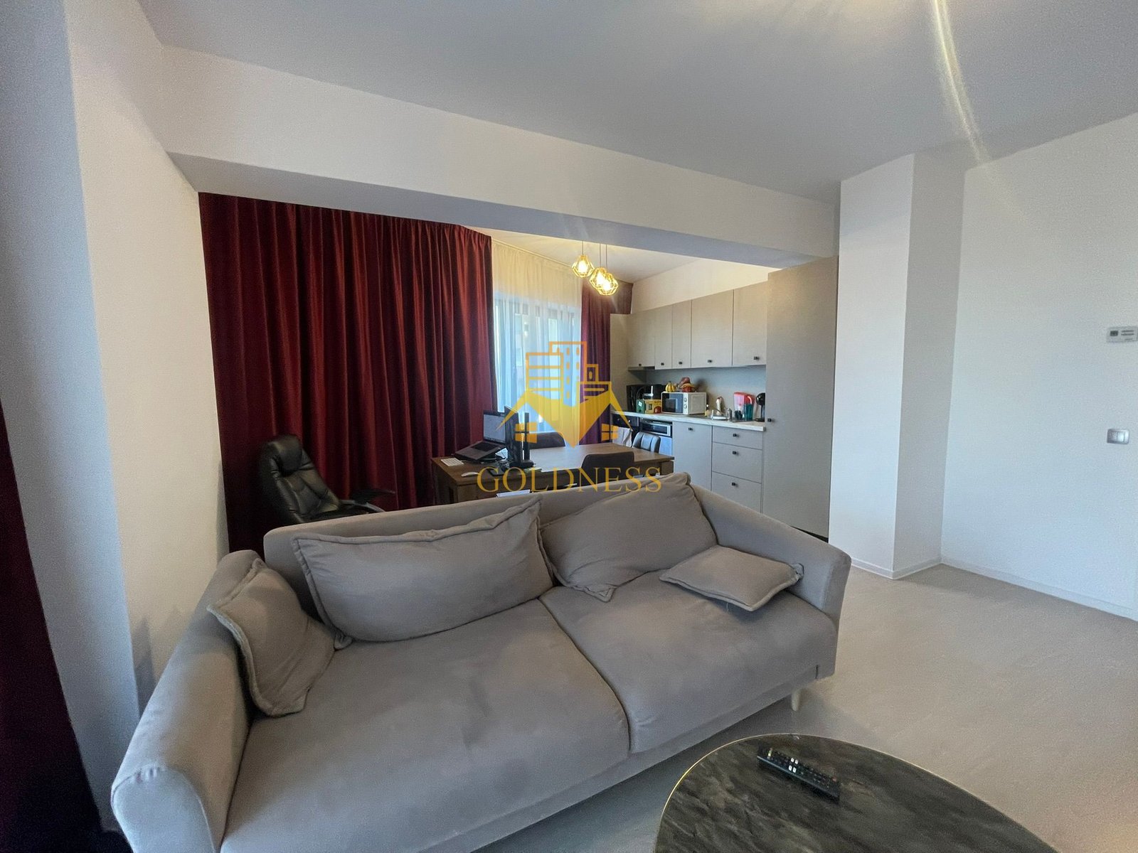 4674fca0d4024ca3be7c9059010006c0 West City!Apartament 53 mp finisat mobilat! Etaj 3! Calea Floresti!