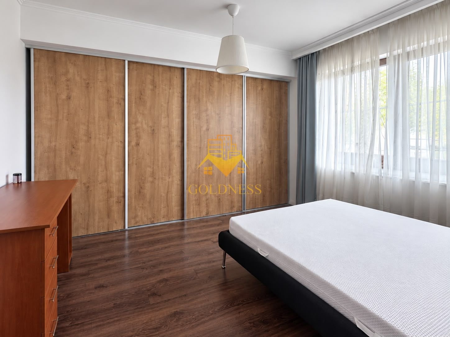 46908d2d5a20424f821c2e3b308217e1 2 camere open space, Parcare, Complex Luminia, Europa, Mega Image