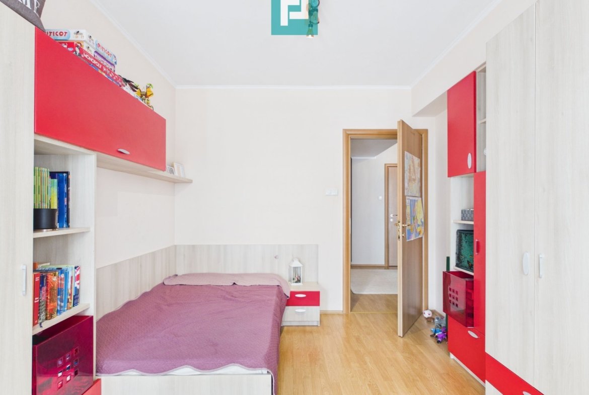 Apartament de vânzare Nufărul Oradea, 65 mp