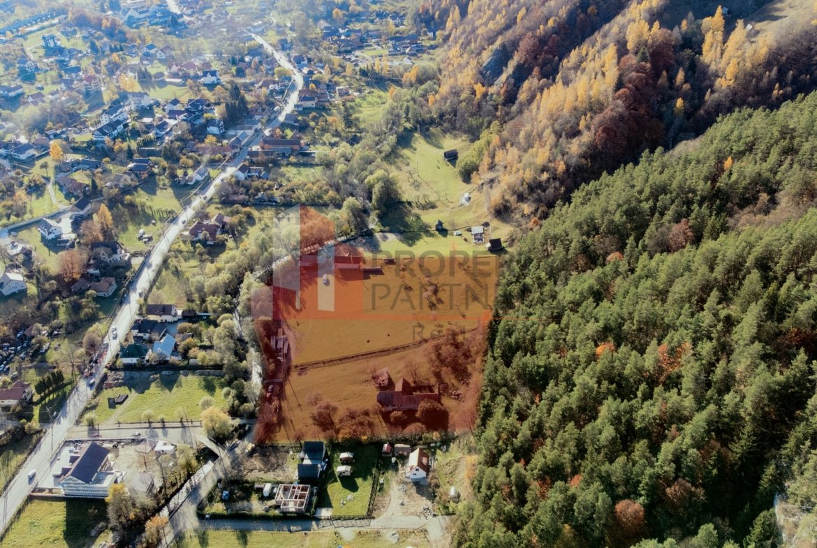 Teren 15.941 mp Moieciu | parcelabil | aproape de Castelul Bran
