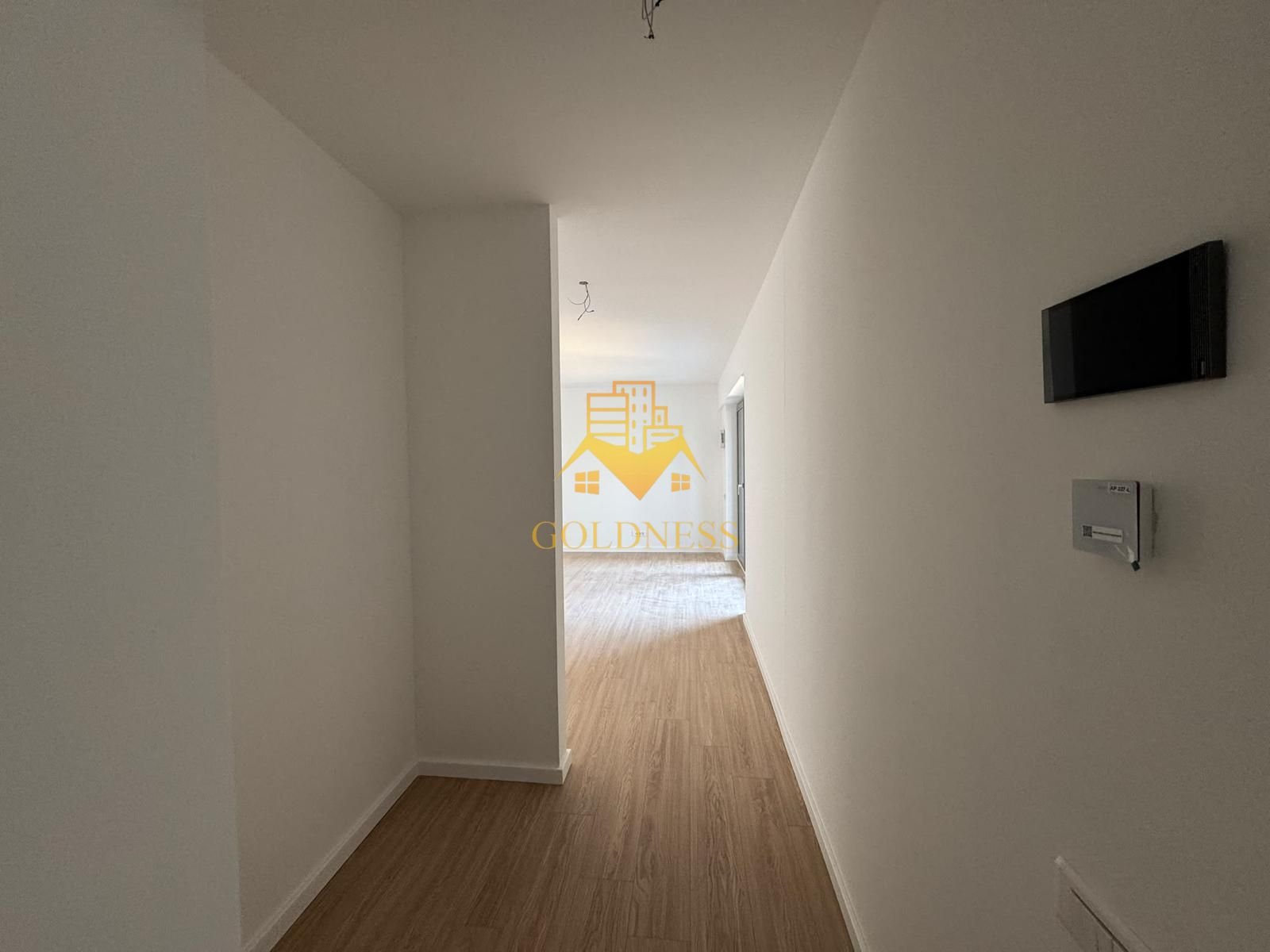 47d04c90abc741df999ef11751bf9632 Birou 2 camere open space, Era Hexagon, Parcare, Bloc Nou, Semicentral