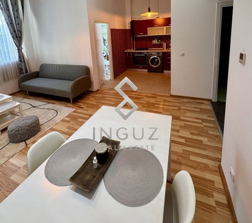 Inchiriez Apartament de 3 camere, 74mp, mobilat/utilat  modern – RIN Grand Hotel / Vitan-Bârzești
