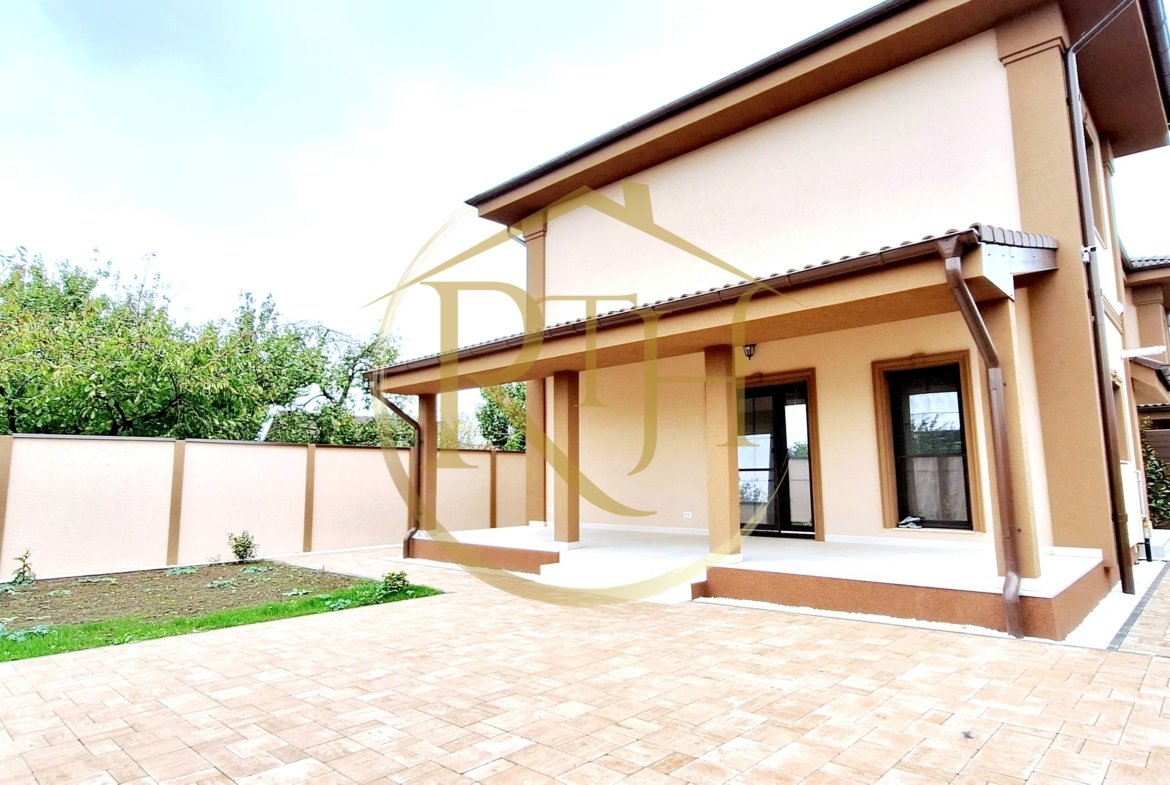 Oferim spre vanzare casa deosebita, cu 5 camere, Giroc, zona Centrala