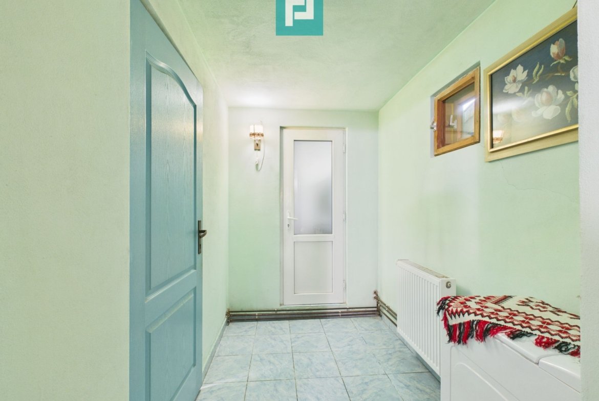 Casă 5 camere, teren 1453mp, comuna Șagu